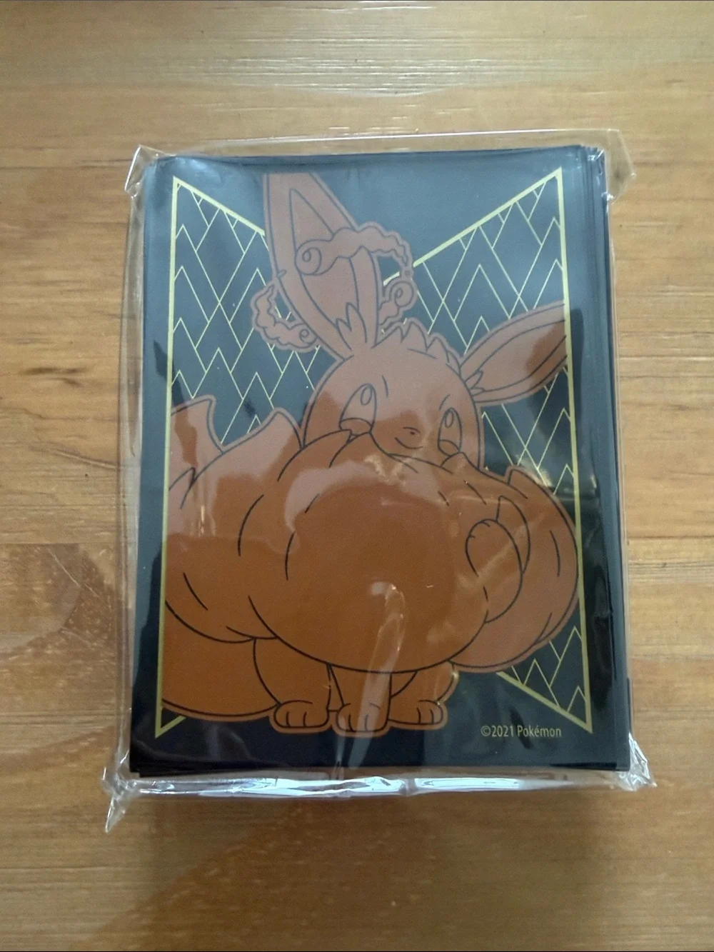POKEMON TCG EEVEE VMAX 65 Card Sleeves SEALED Shining Fates